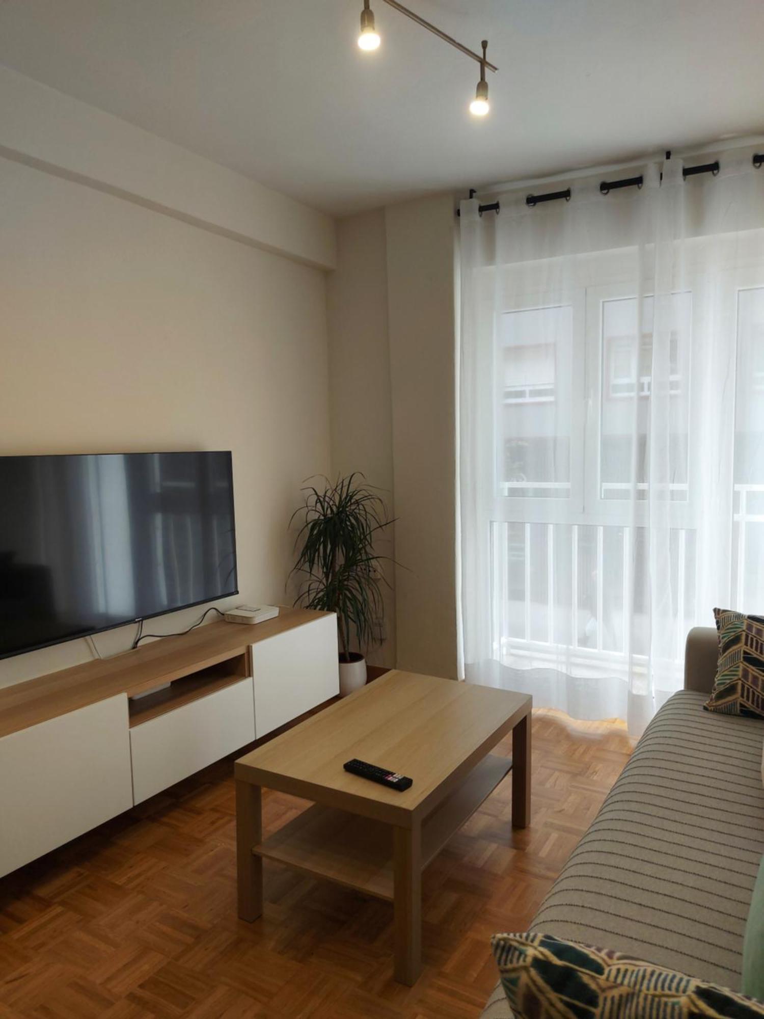 Apartamento Gijon Arena, Con Aparcamiento מראה חיצוני תמונה